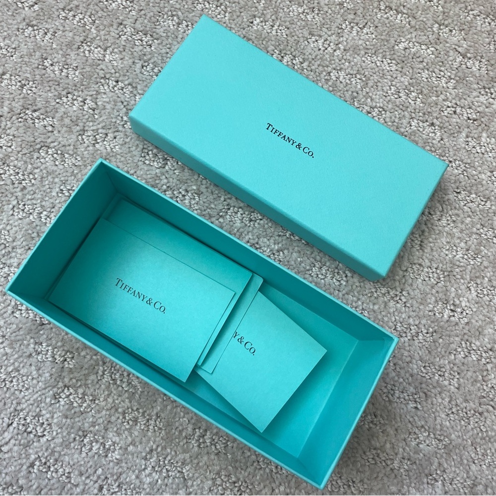 Authentic Tiffany and Co Rectangular Box 💙 - Picture 3 of 4